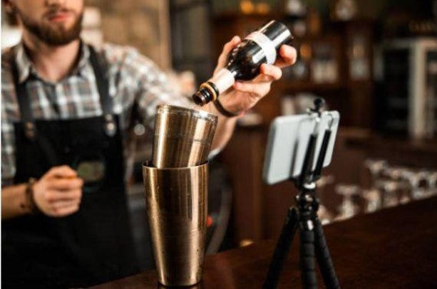 7 Ways Mixologists Can Go Viral on TikTok