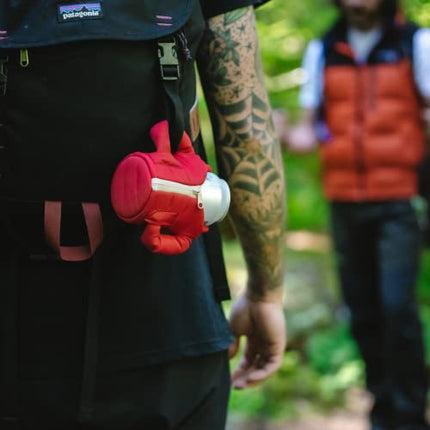 Puffin - The Puffy Beverage Jacket - Insulated Can Cooler, Merlot & Tan