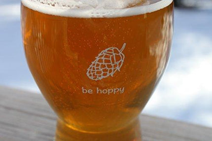 Ultimate Pint - Perfect Pint Glass to Explode Flavors and Maximize Beer Enjoyment - Exclusive Nucleated Hop Leaf Over 100 Points of Nucleation