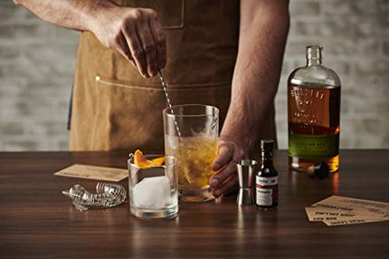 Crystal Cocktail Mixing Glass by Craft Connections. 6 Pc Set 24oz 710ml Bar Pitcher Thick Bottom, Stainless Bar Spoon & Muddler, Strainer, Garnish Picks, Jigger & Recipes. Professional Set, Great Gift