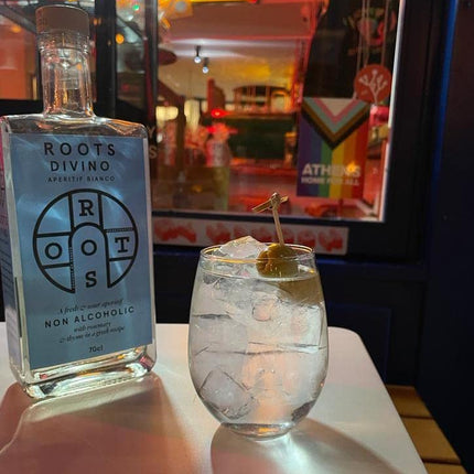 Roots Divino Bianco Non Alcoholic Vermouth | The only wine-based zero proof aperitif | Handcrafted with greek lemons and thyme | Low Cal | Made in Greece | 23.7fl oz (700ml)